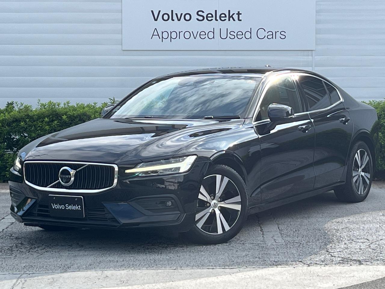 2019 Volvo S60 T4 Momentum