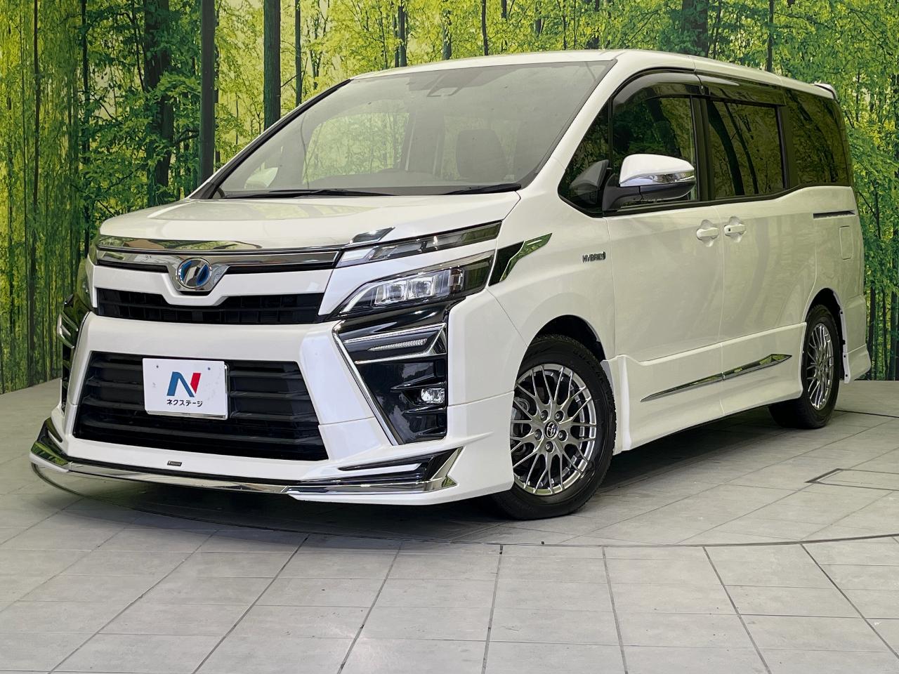 2017 Toyota Voxy Hybrid Hybrid ZS