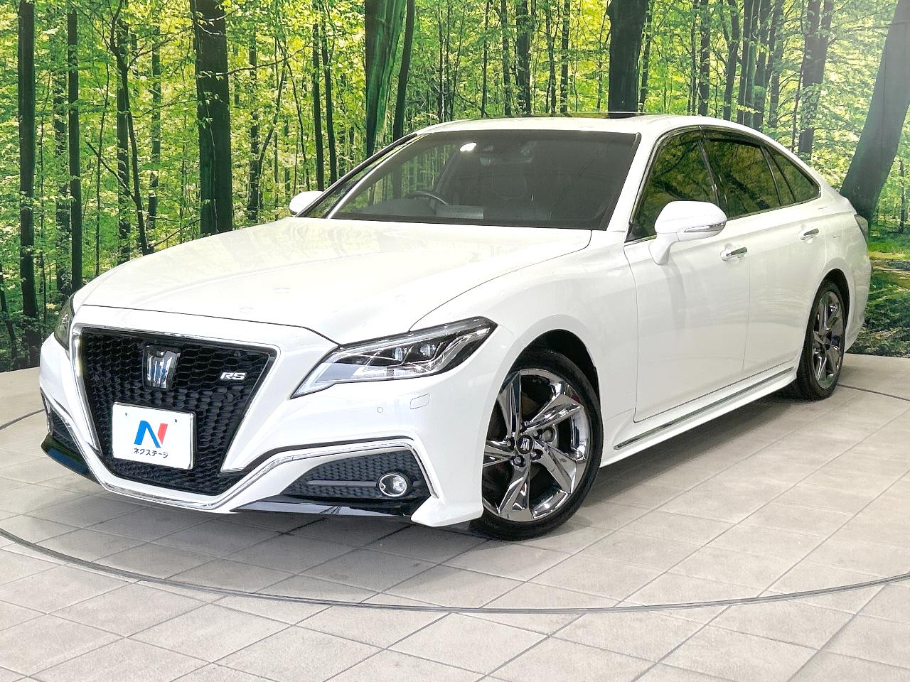 2020 Toyota Crown Hybrid RS Advance