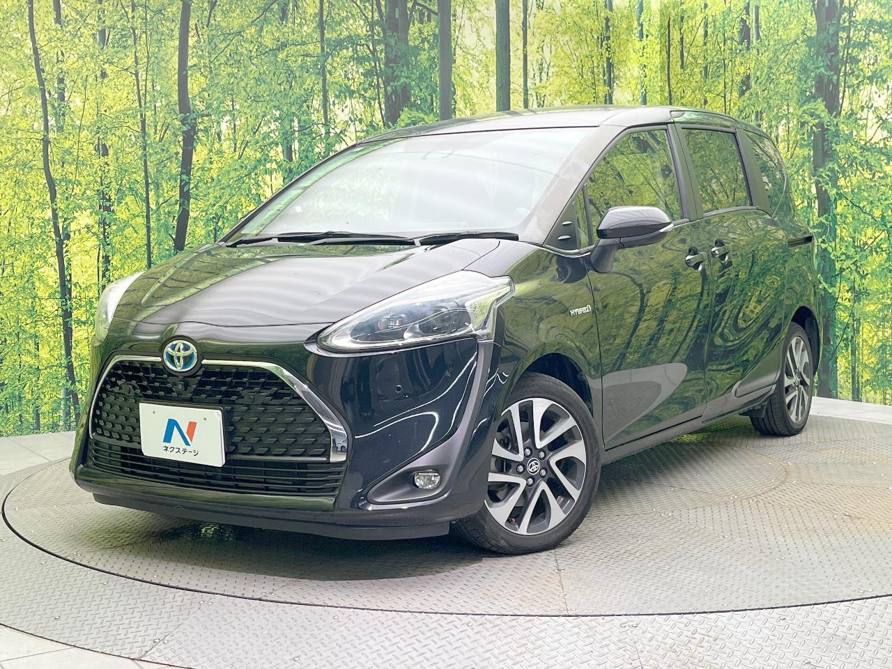 2018 Toyota Sienta Hybrid Hybrid G Cuero