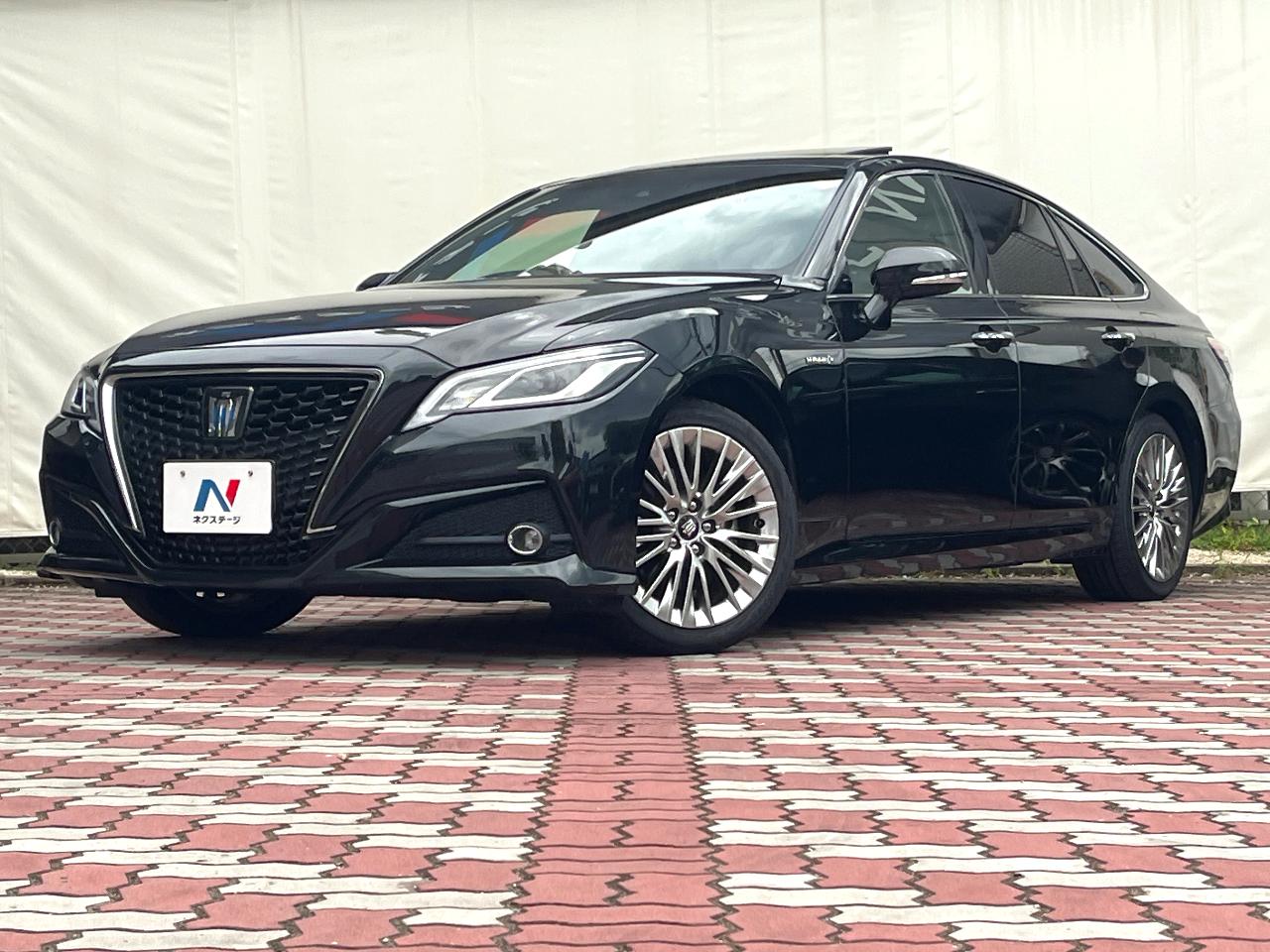 2019 Toyota Crown Hybrid S Elegance Style