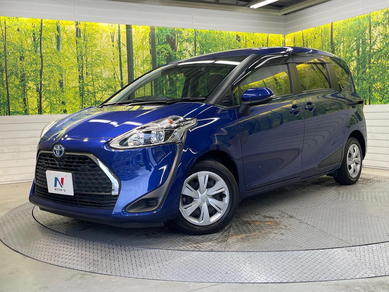 2021 Toyota Sienta Hybrid Hybrid X