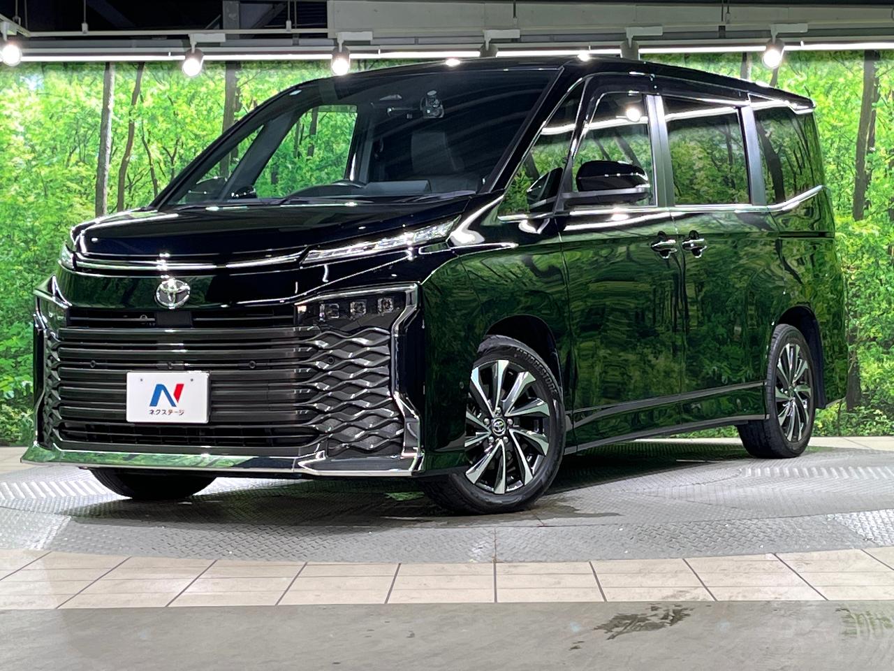 2023 Toyota Voxy S-Z