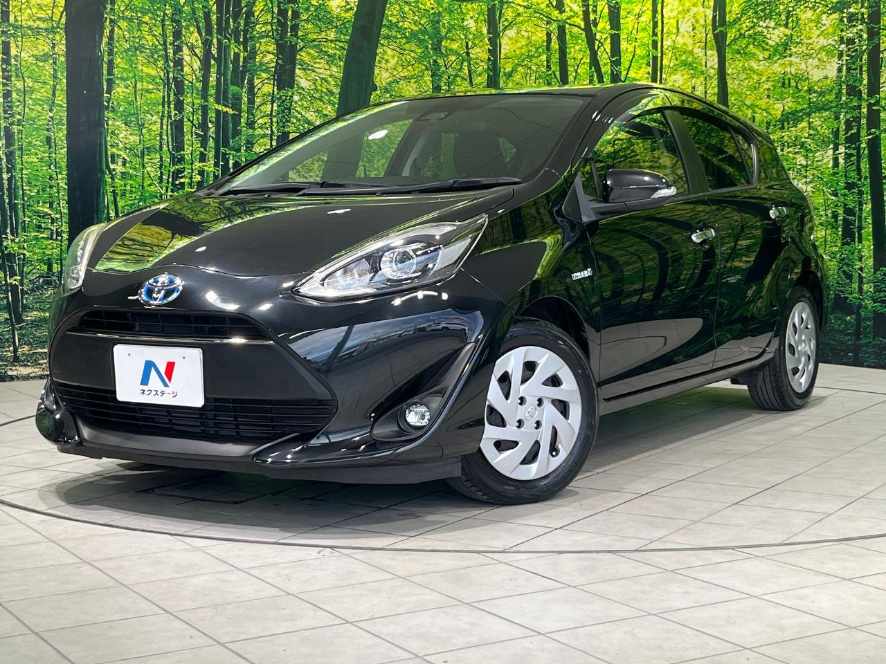 2018 Toyota Aqua S Style Black
