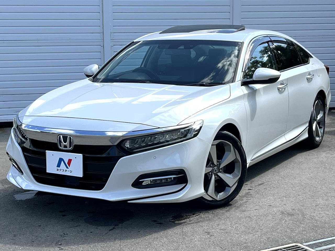 2022 Honda Accord Hybrid EX