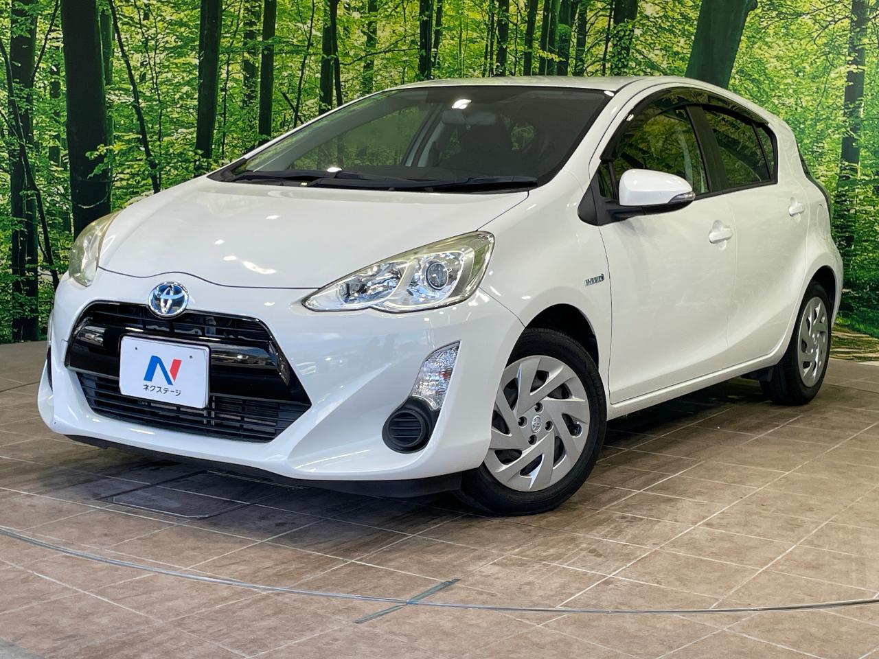 2016 Toyota Aqua S