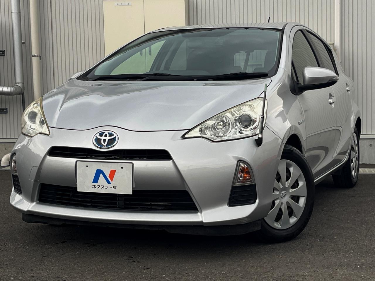 2013 Toyota Aqua S