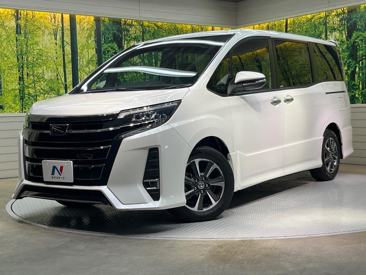 2018 Toyota Noah Si Double Bee