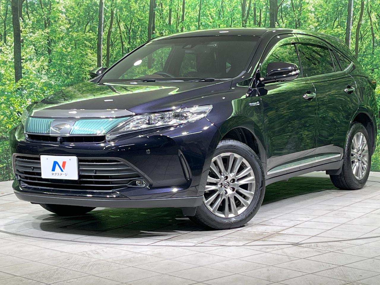 2019 Toyota Harrier Hybrid Progress Metal and Leather Package