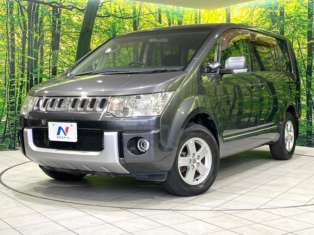 2013 Mitsubishi Delica D5 G Power Package