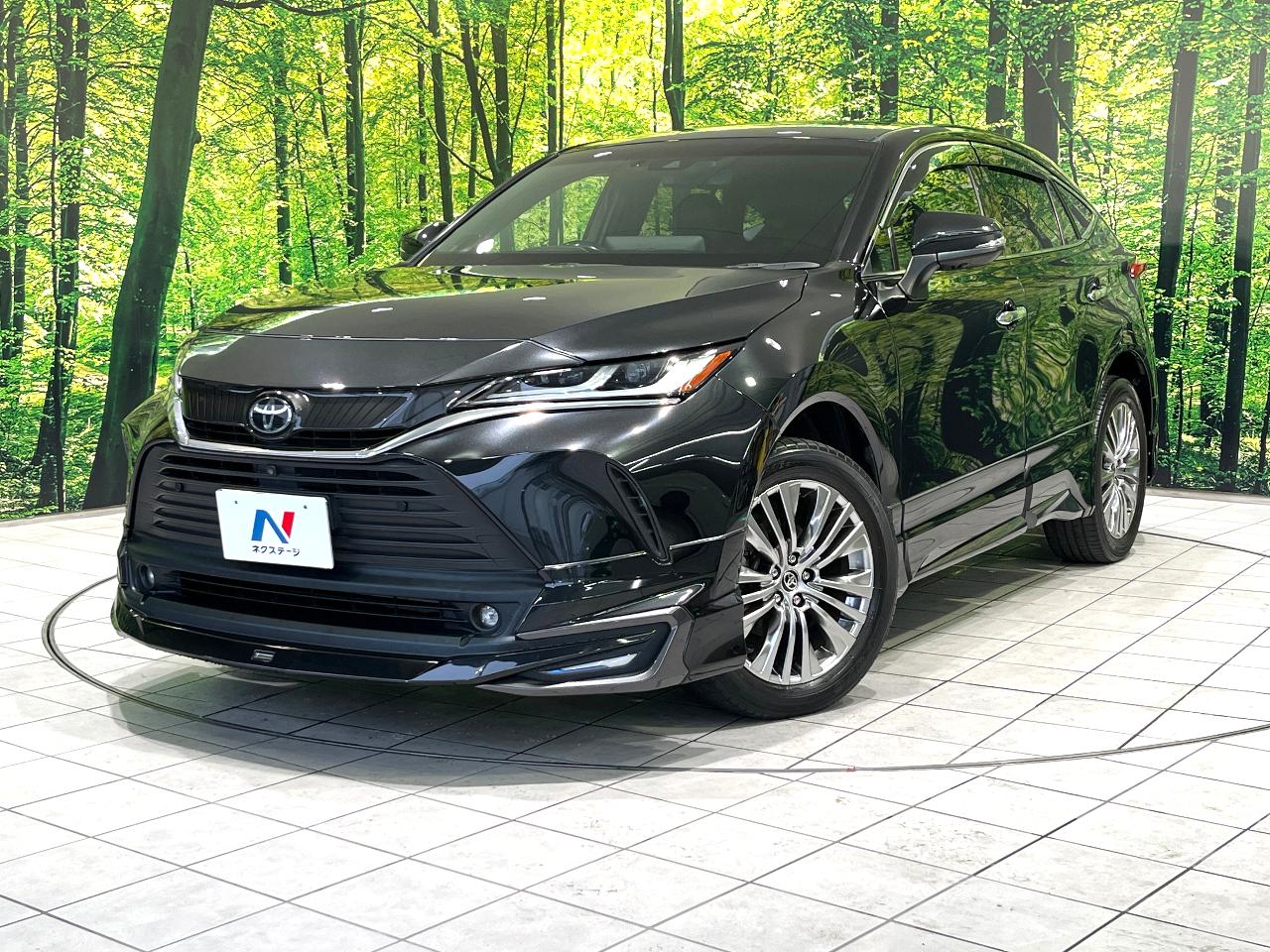 2022 Toyota Harrier Z Leather Package