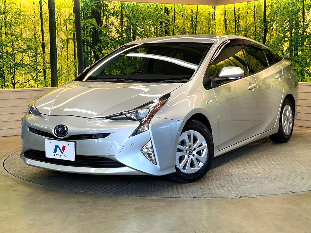 2017 Toyota Prius S Safety Plus