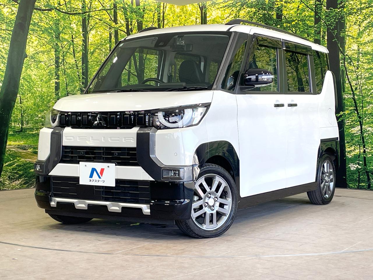 2024 Mitsubishi Delica Mini G Premium