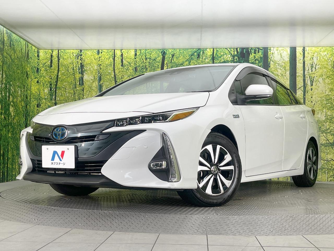 2022 Toyota Prius PHEV S Safety Package