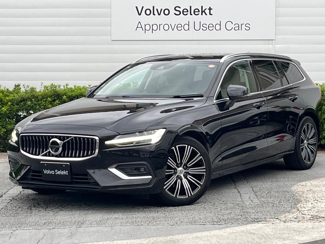 2022 Volvo V60 B5 Inscription