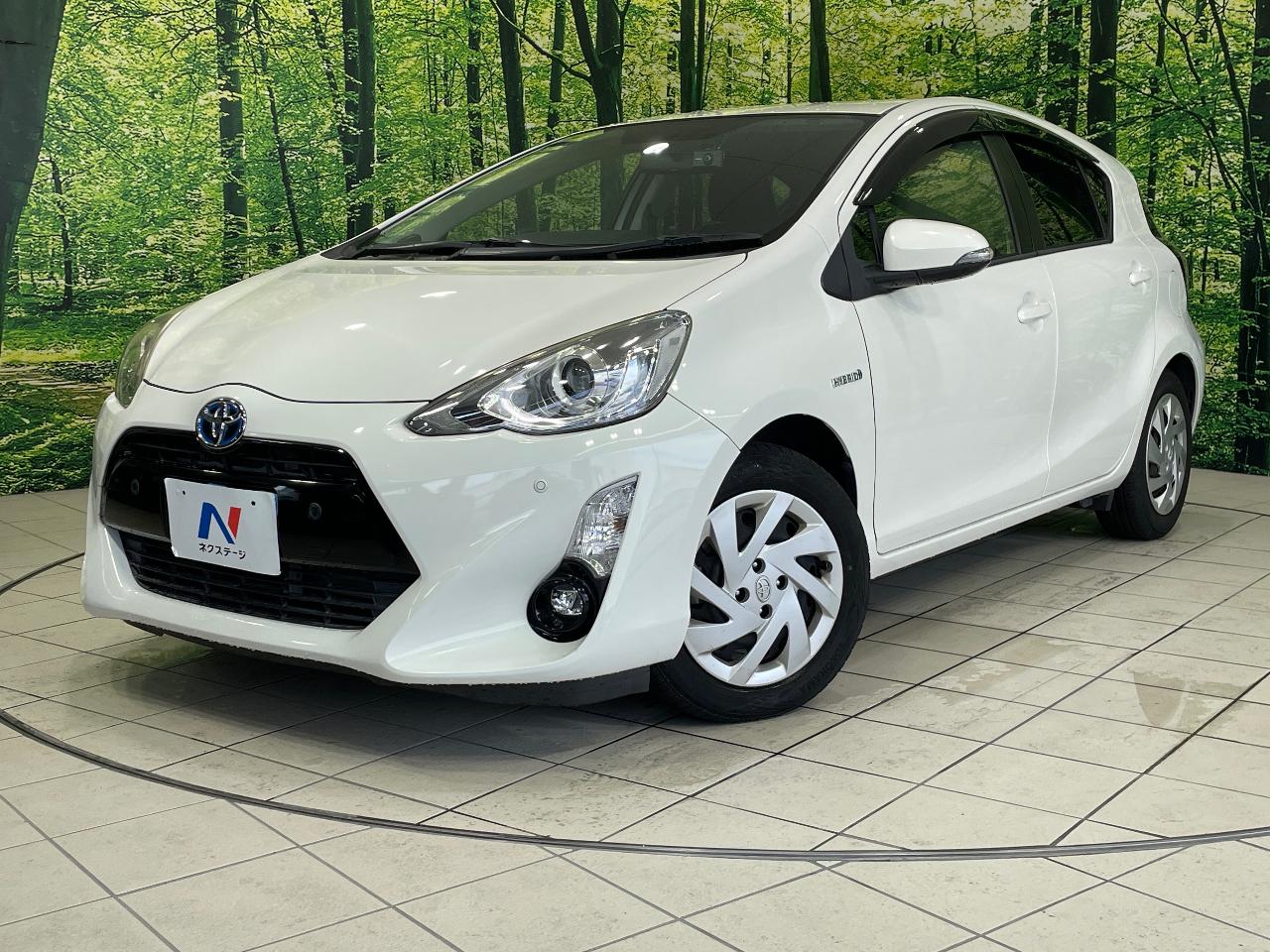 2015 Toyota Aqua G