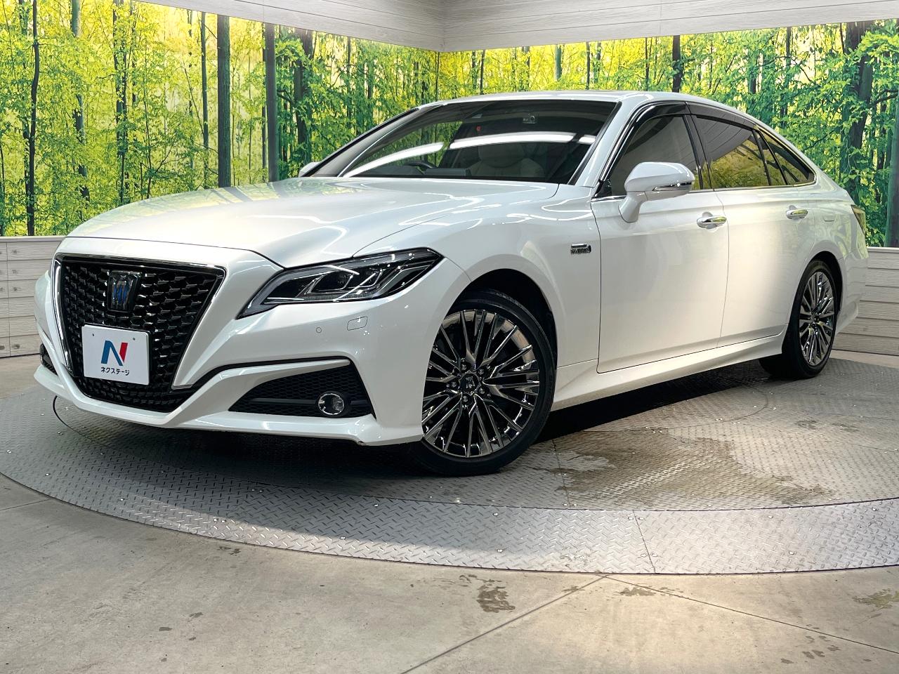 2018 Toyota Crown Hybrid G-Executive