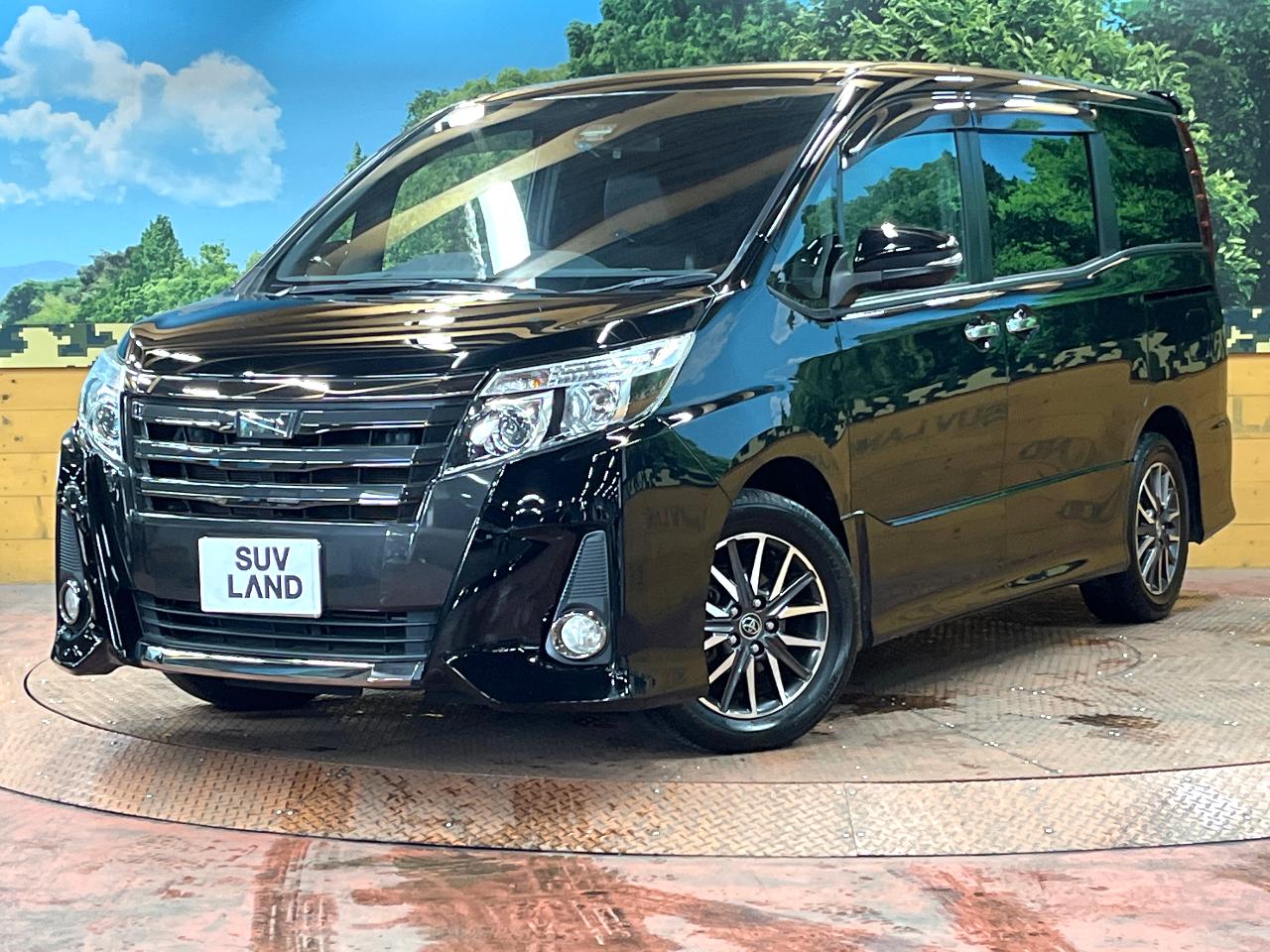 2017 Toyota Noah Si Double Bee