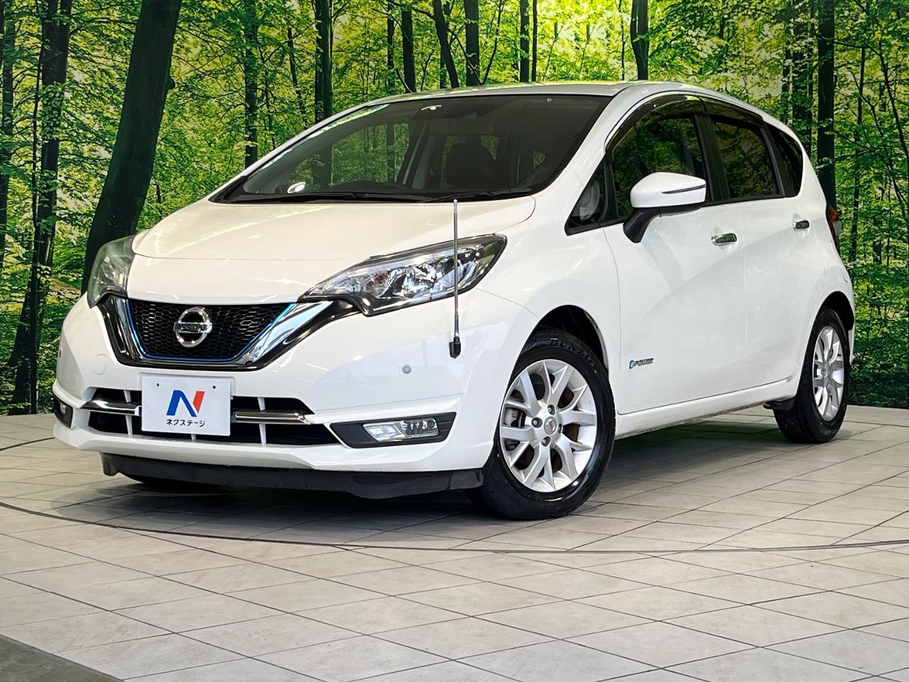 2017 Nissan Note e-POWER e-POWER Medalist