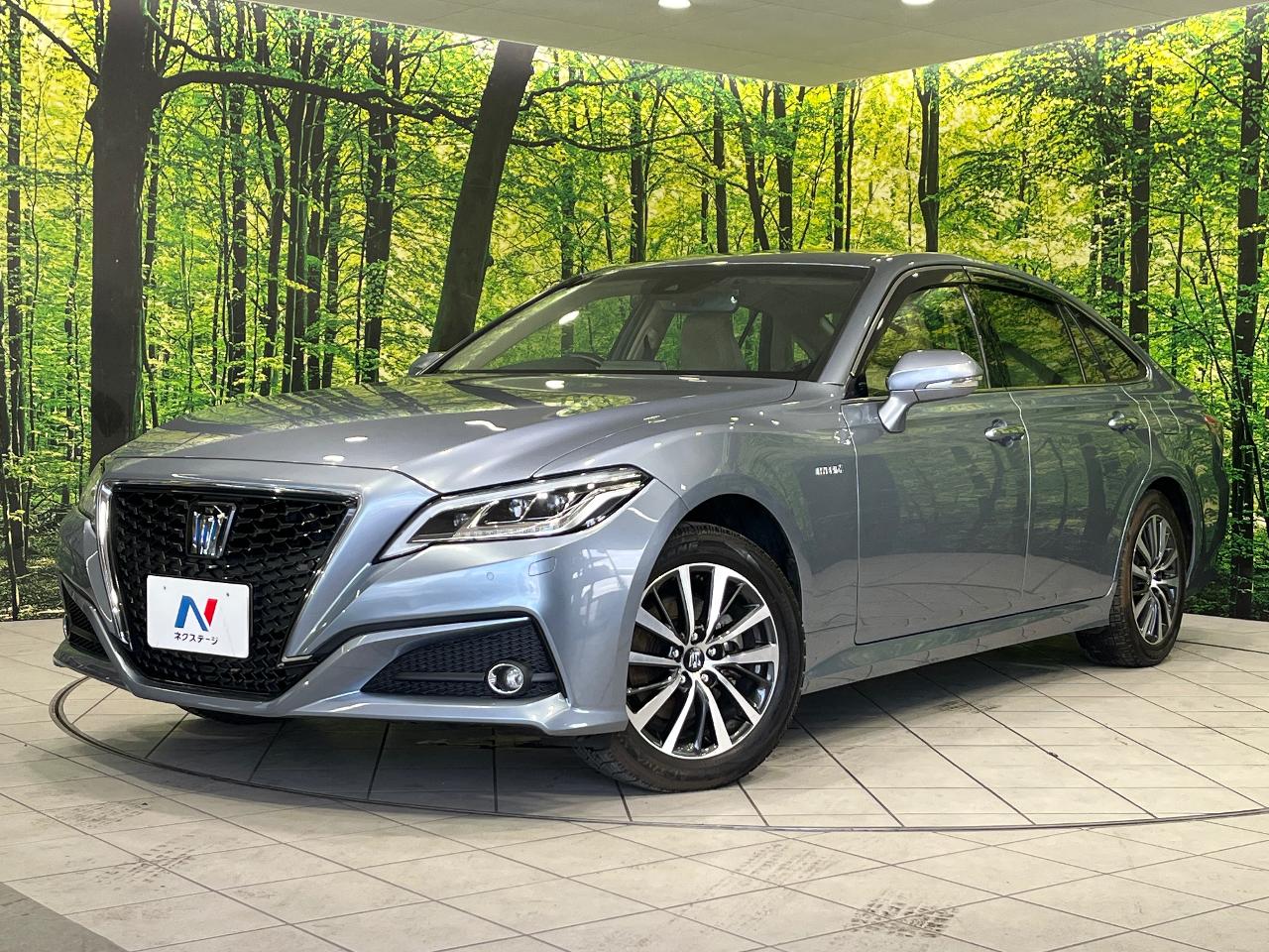 2018 Toyota Crown Hybrid G Four