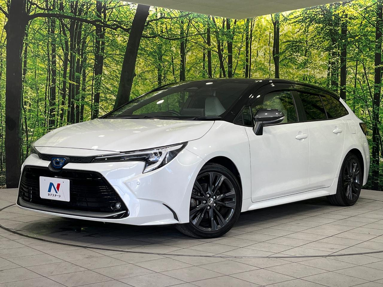 2023 Toyota Corolla Touring HV Hybrid Double V