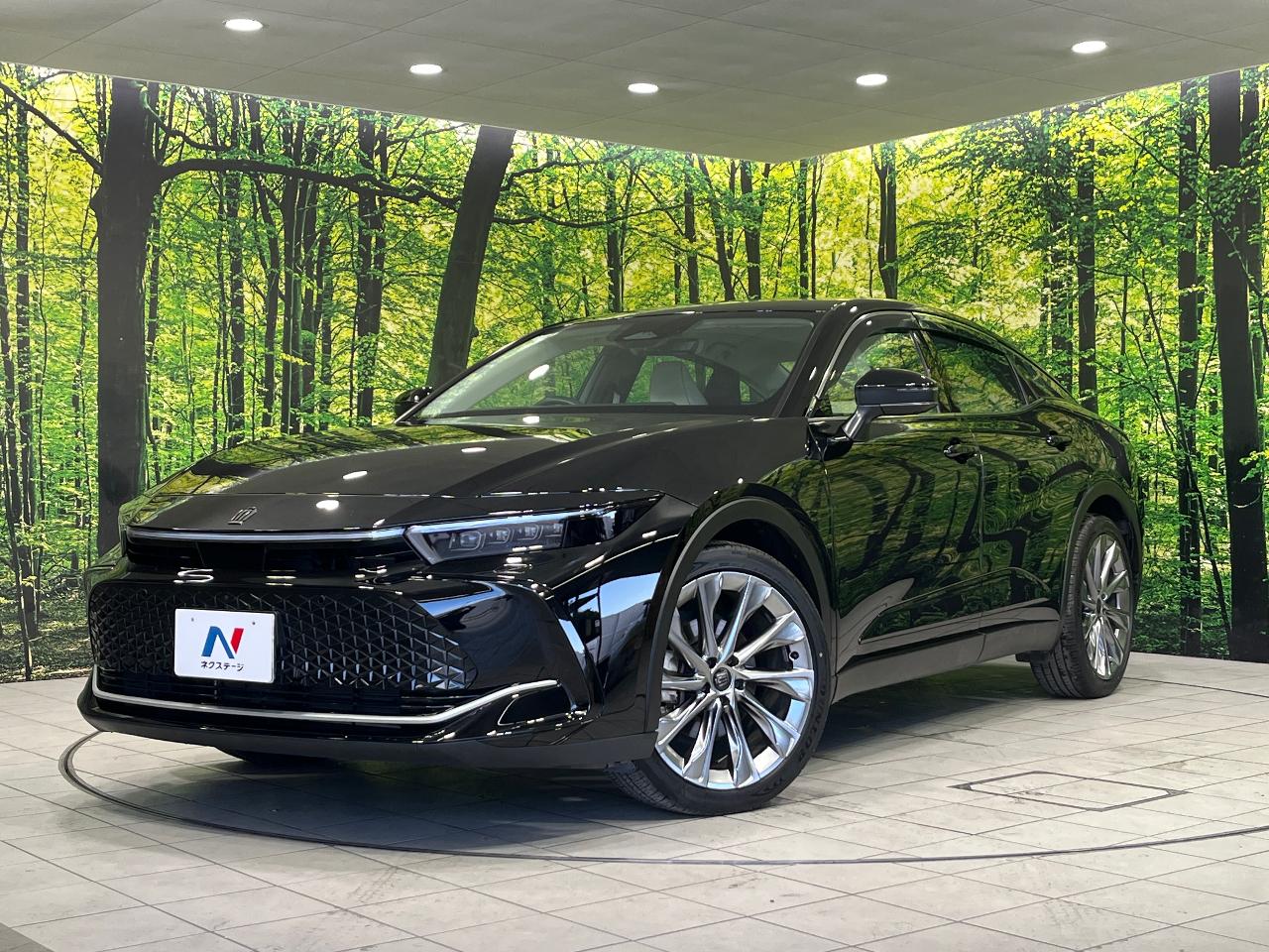 2024 Toyota Crown Crossover G Advanced Leather Package