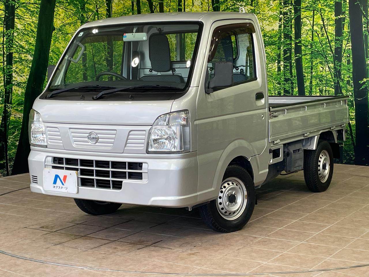 2018 Nissan NT100 Clipper DX
