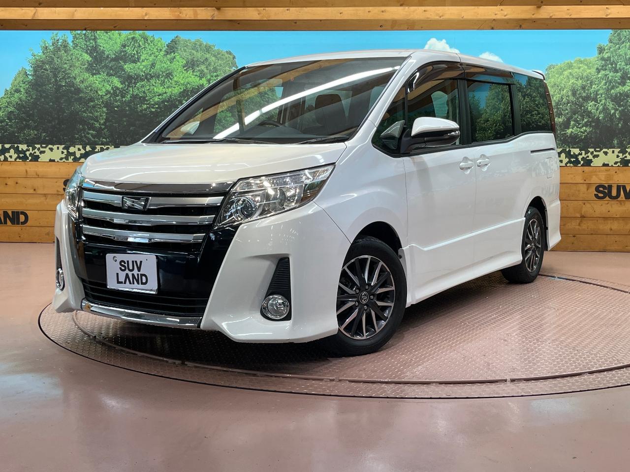 2014 Toyota Noah Si