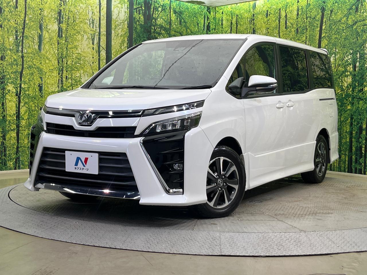 2017 Toyota Voxy ZS