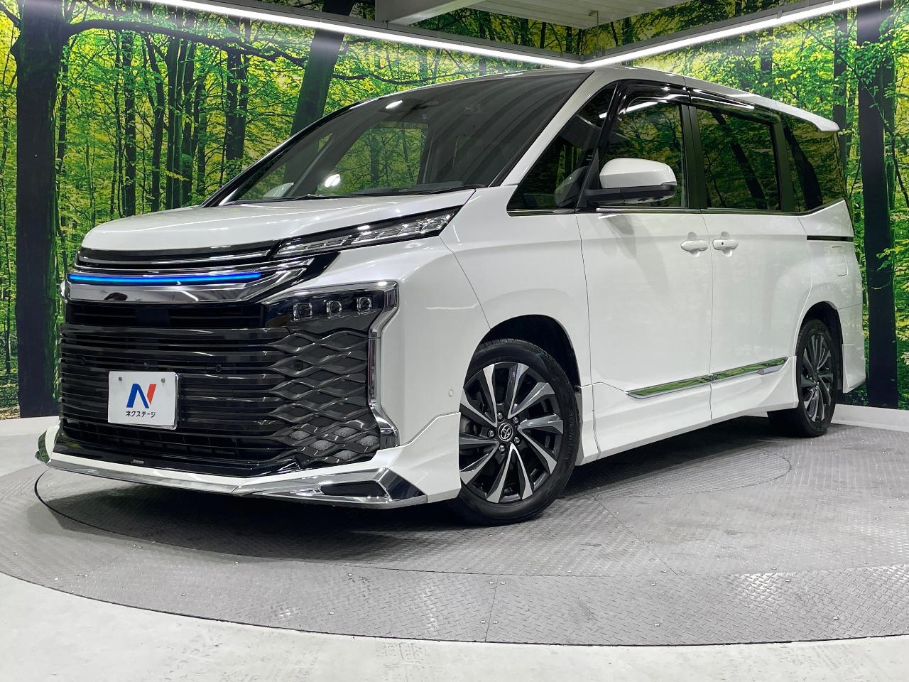 2022 Toyota Voxy S-Z