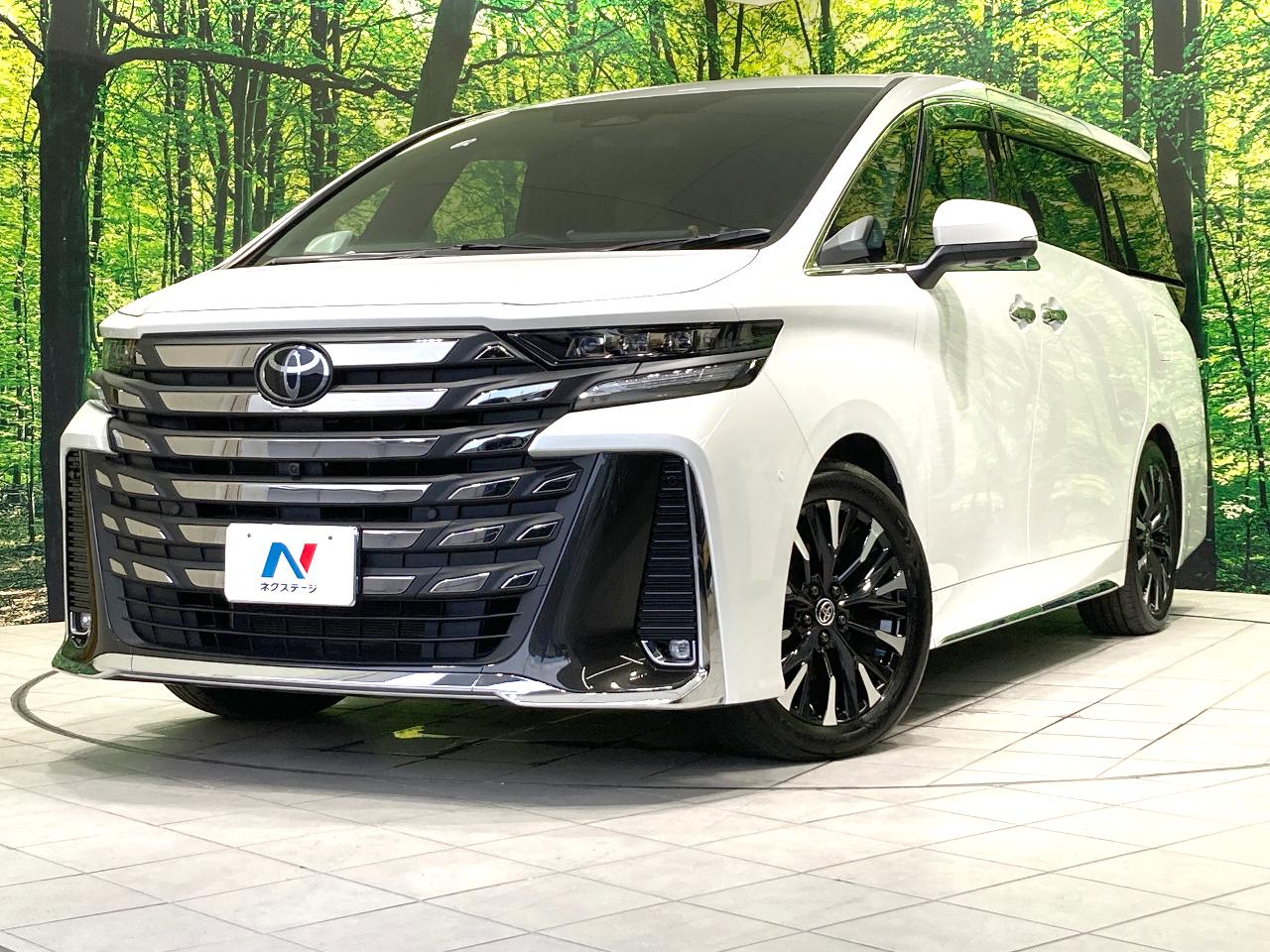 2024 Toyota Vellfire Hybrid Hybrid Executive Lounge