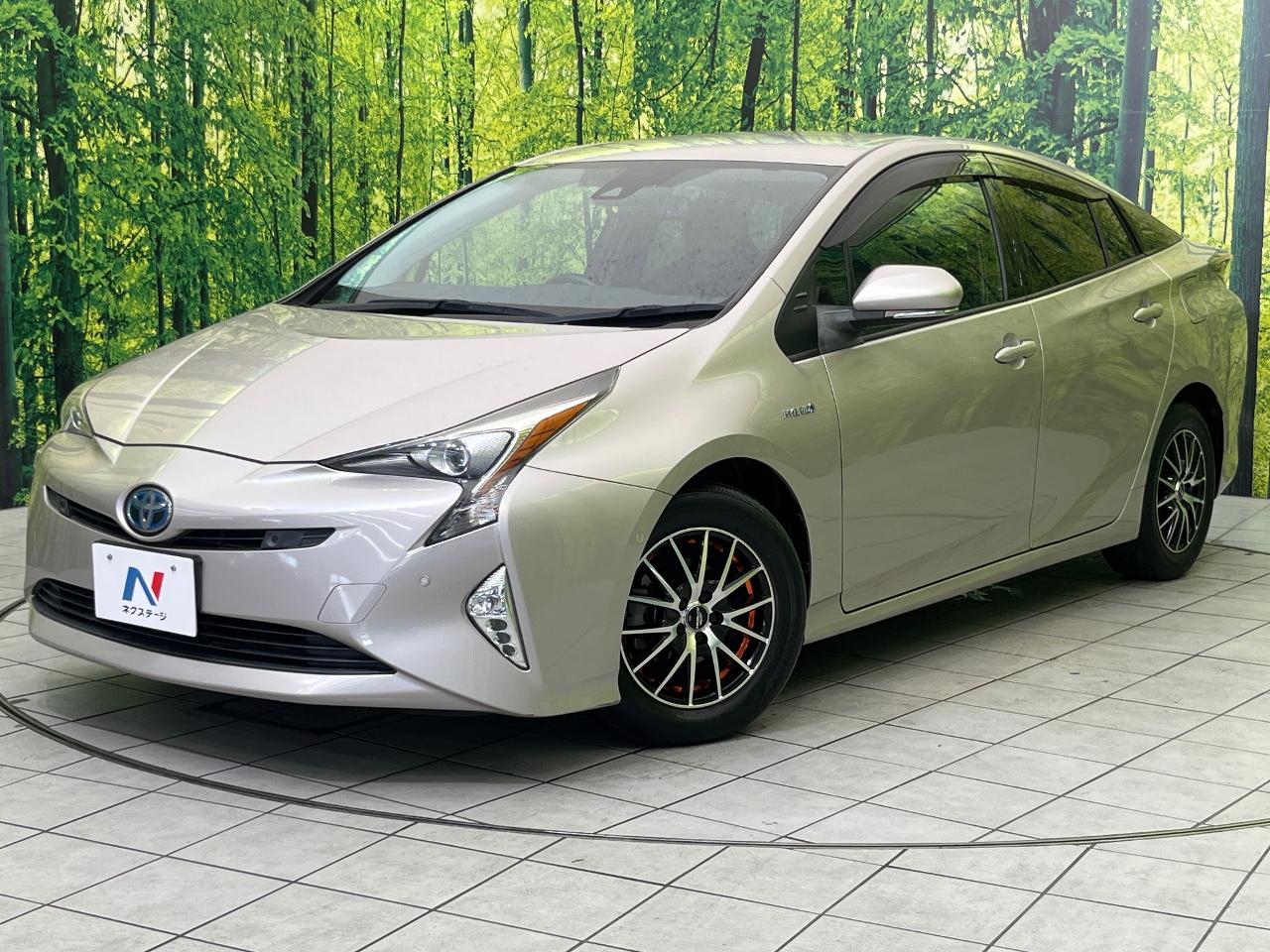 2016 Toyota Prius S Safety Plus