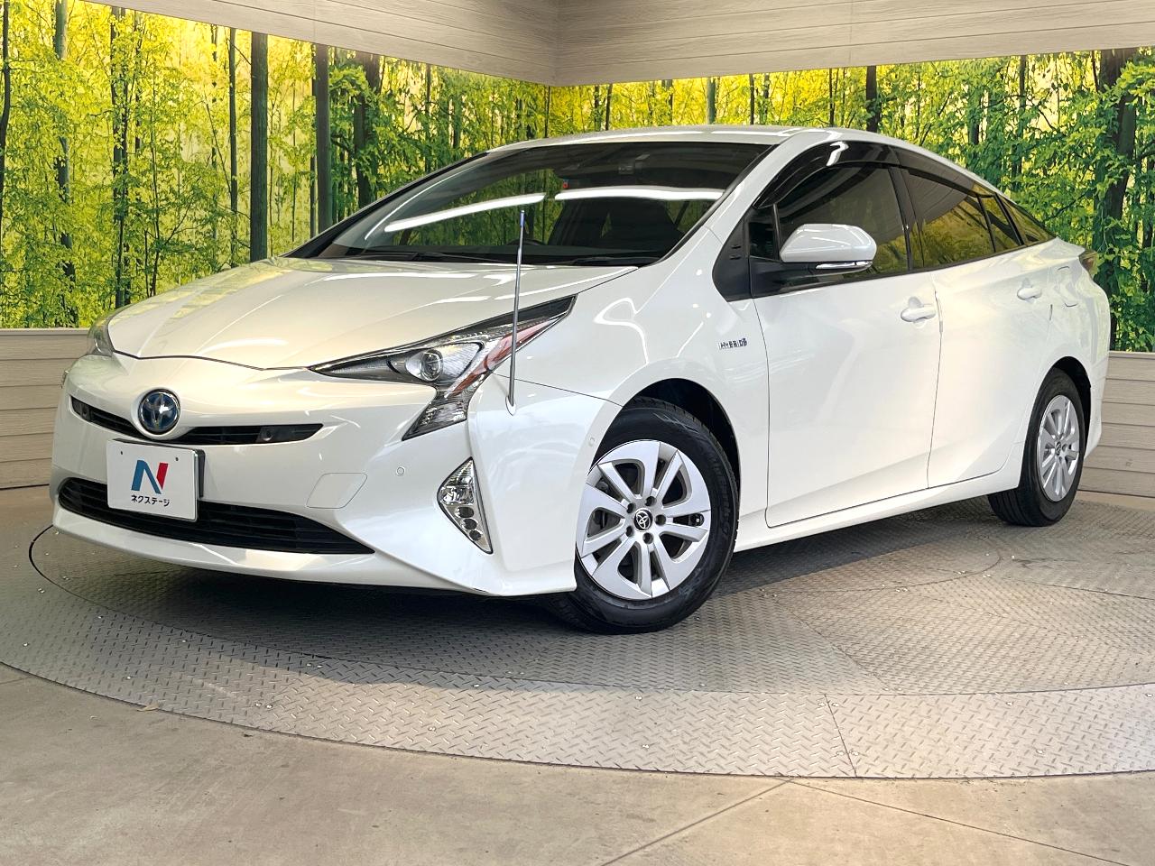 2018 Toyota Prius S Safety Plus