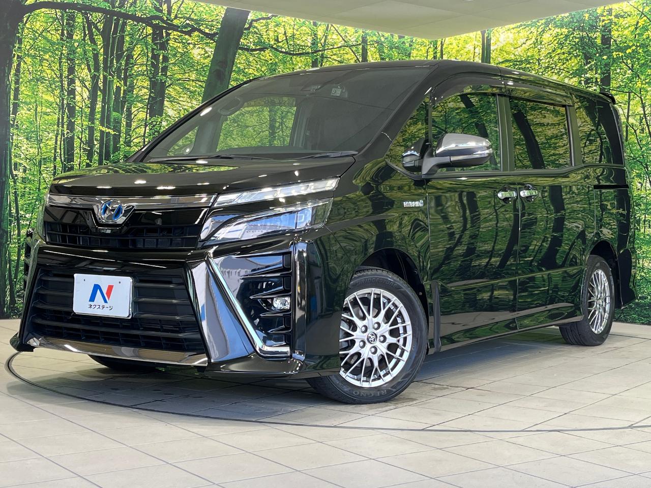 2018 Toyota Voxy Hybrid Hybrid ZS Kirameki