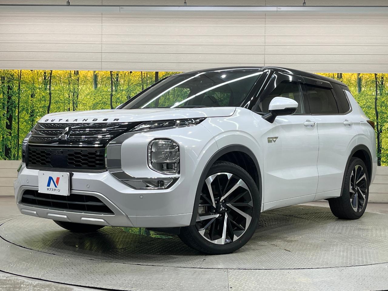2022 Mitsubishi Outlander PHEV P
