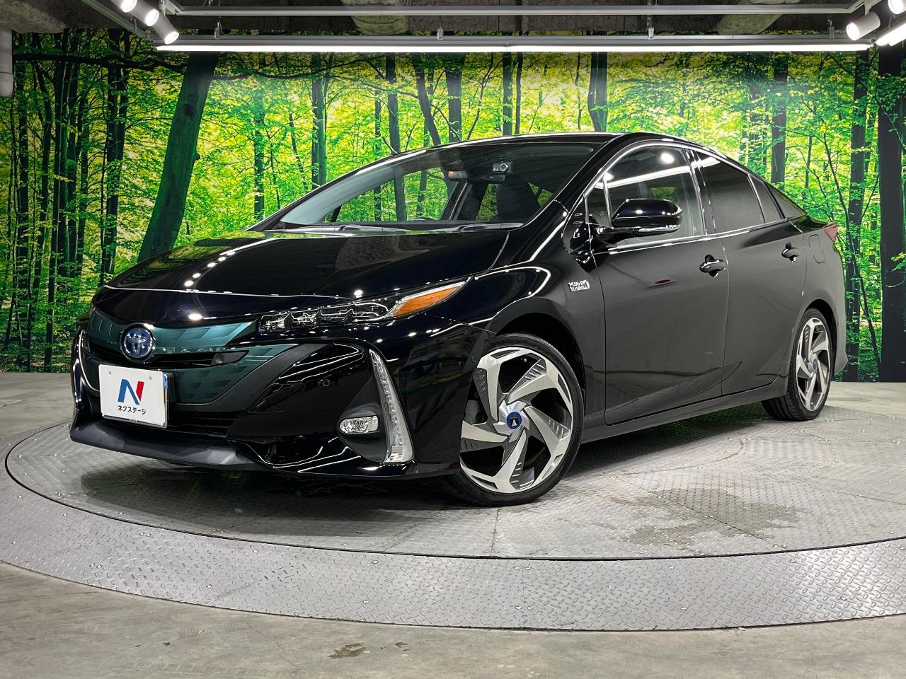 2018 Toyota Prius PHEV A Premium