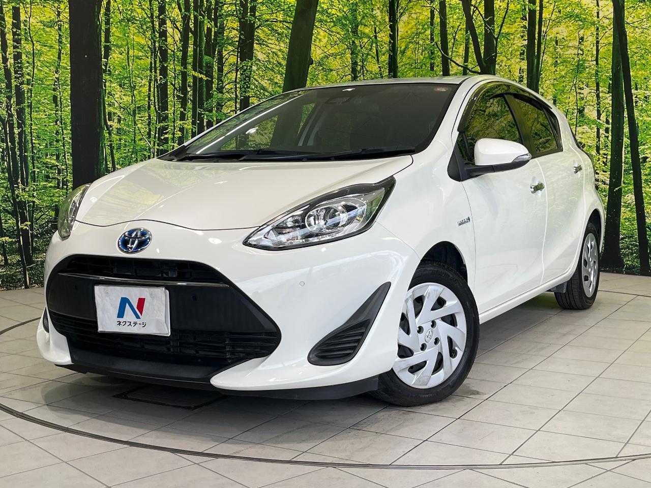 2018 Toyota Aqua S Style Black
