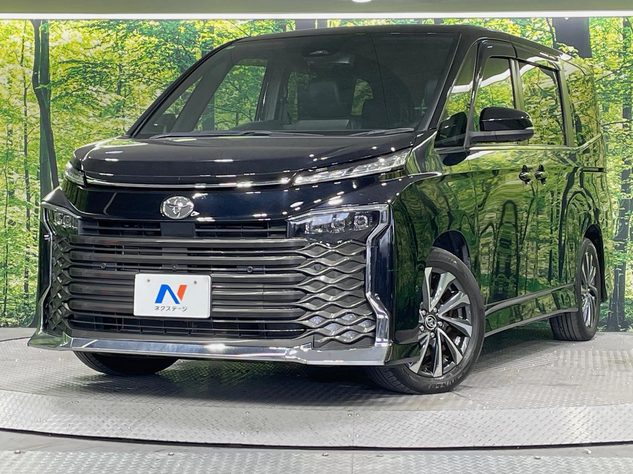 2023 Toyota Voxy S-Z