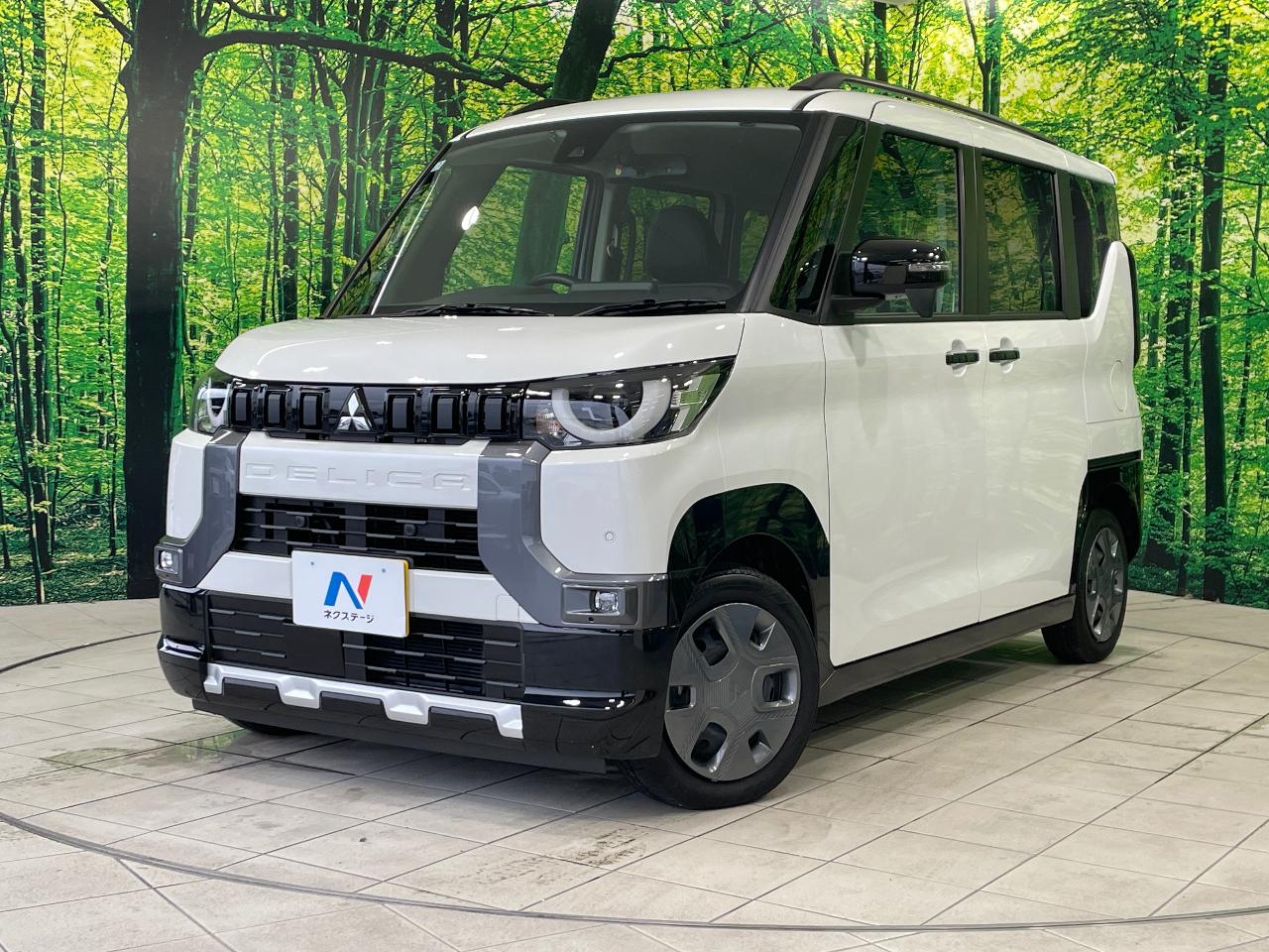 2025 Mitsubishi Delica Mini G