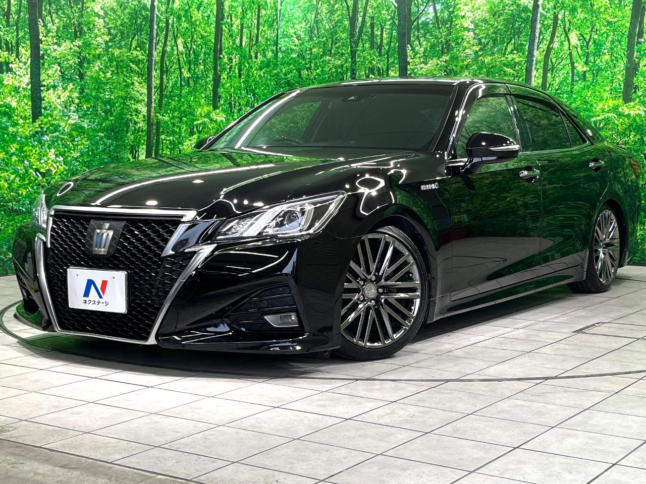 2017 Toyota Crown Hybrid Athlete S J-Frontier