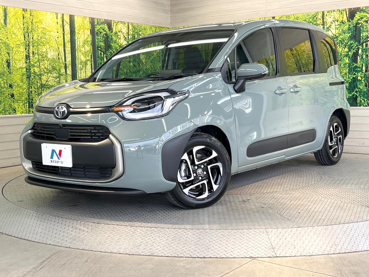 2025 Toyota Sienta Z