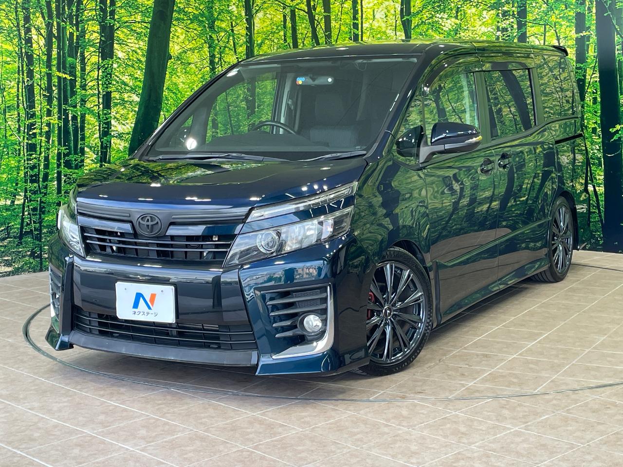 2014 Toyota Voxy ZS