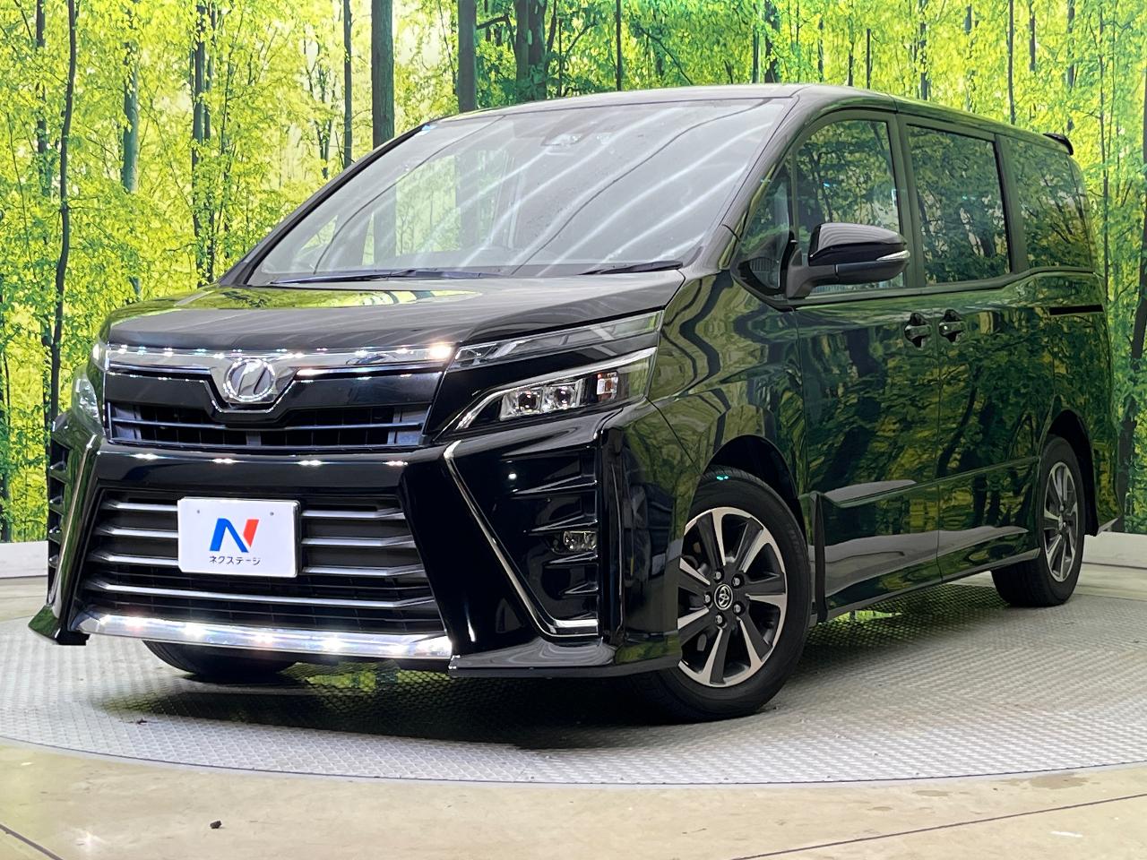2017 Toyota Voxy ZS