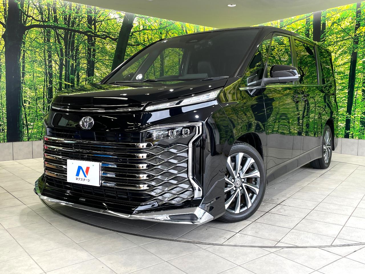 2023 Toyota Voxy S-Z