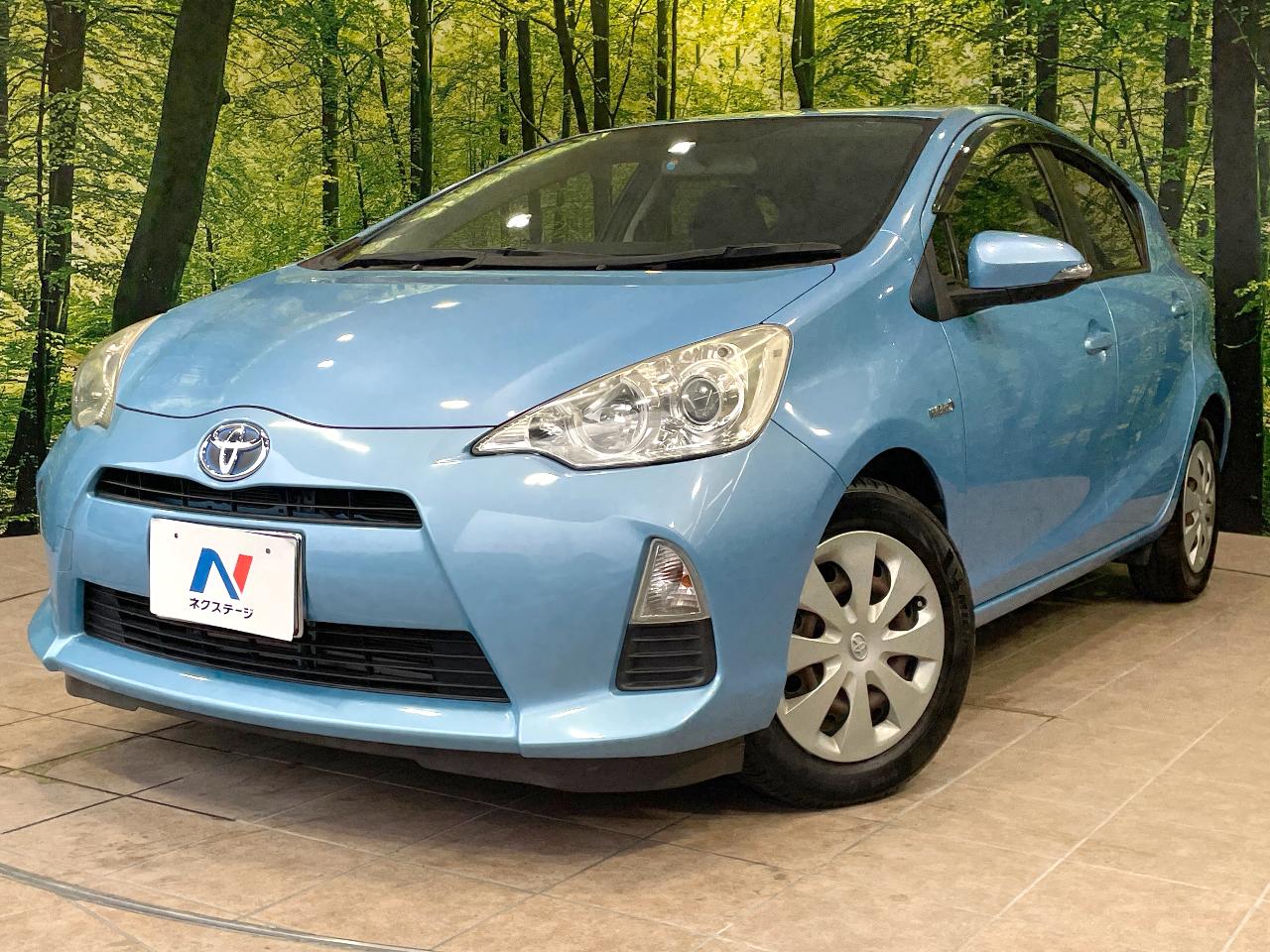 2013 Toyota Aqua S