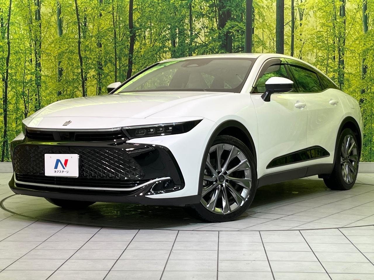 2023 Toyota Crown Crossover G Advanced Leather Package