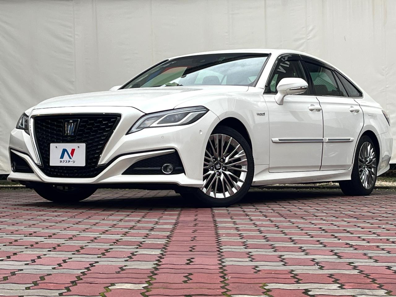2018 Toyota Crown Hybrid S C Package