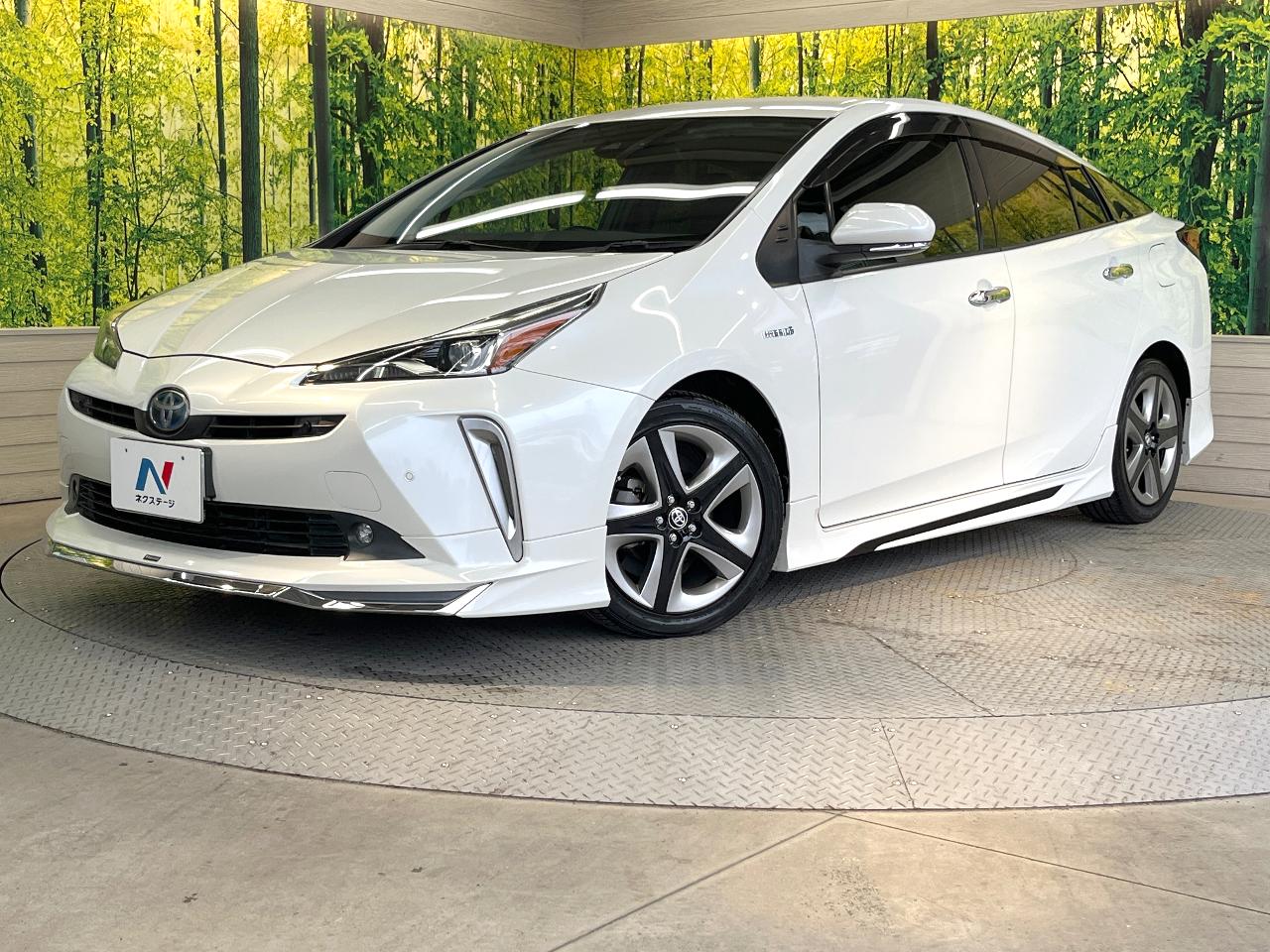 2019 Toyota Prius S Touring Selection