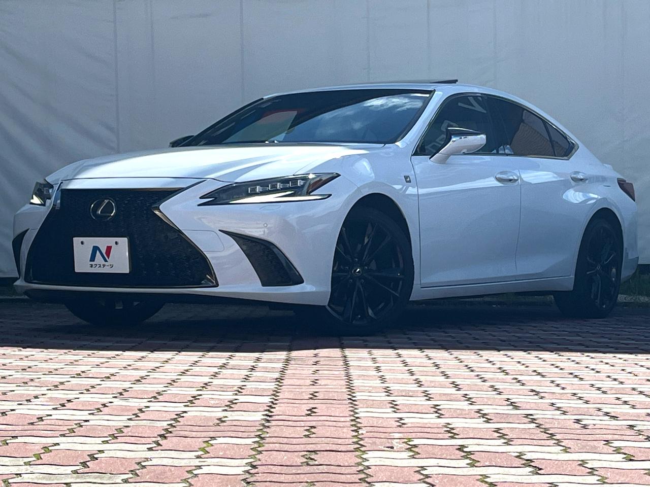 2023 Lexus ES ES300h F SPORT