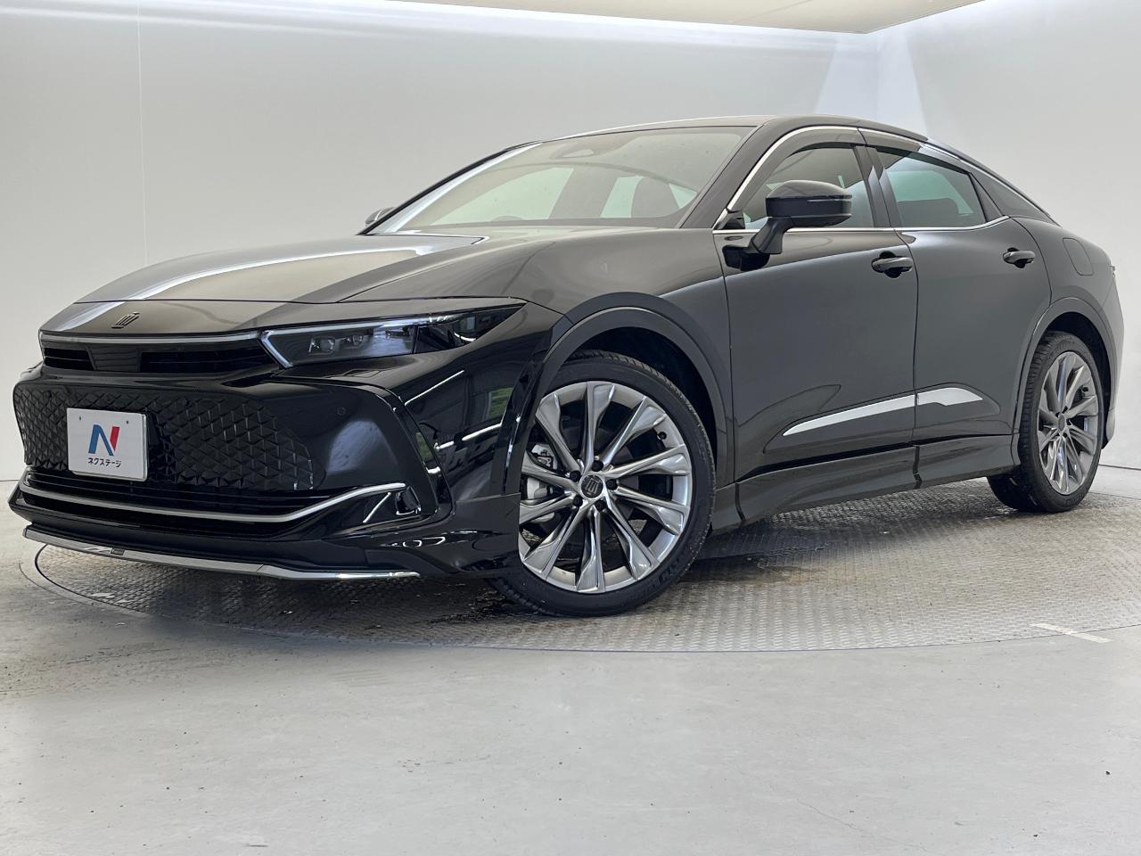 2023 Toyota Crown Crossover G Advanced Leather Package